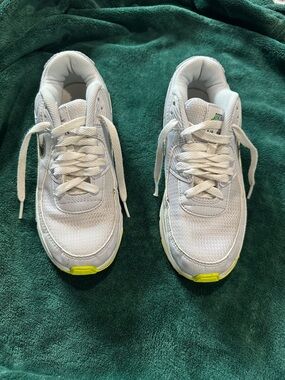 Nike Kids White Sneakers with Neon Yellow Accents